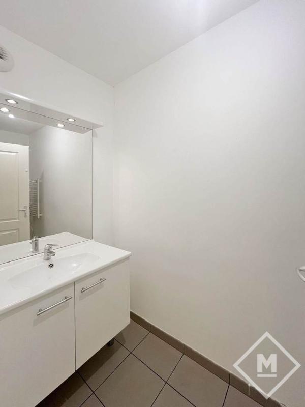 Appartement - 83 m² - 4 pièces