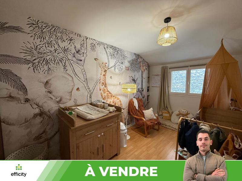 Maison de ville - 153 m² - 6 pièces