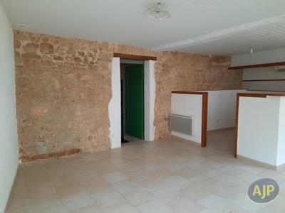 Maison - 81 m² - 4 pièces