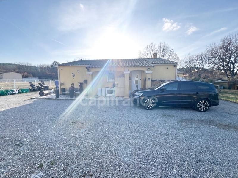 Maison - 114 m² - 4 pièces