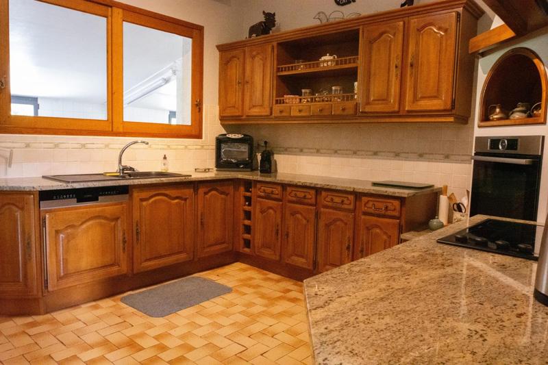 Maison - 276 m² - 13 pièces