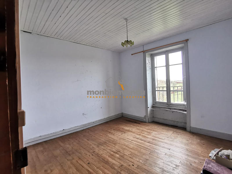 Maison - 160 m² - 8 pièces