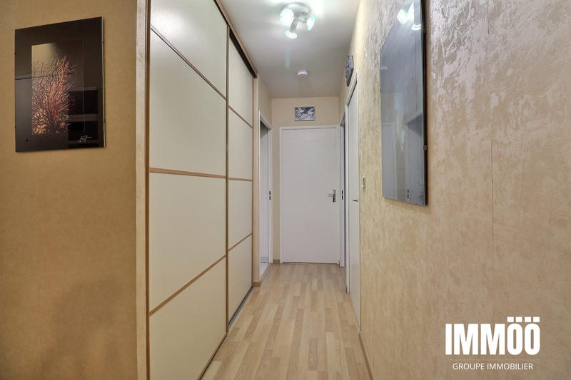 Appartement - 82 m² - 4 pièces