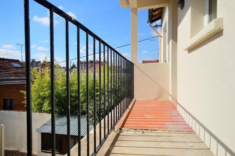 Maison - 110 m² - 4 pièces