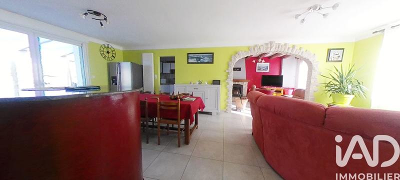 Maison - 99 m² - 5 pièces