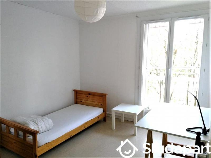 Chambre - 9 m² - 1 pièce