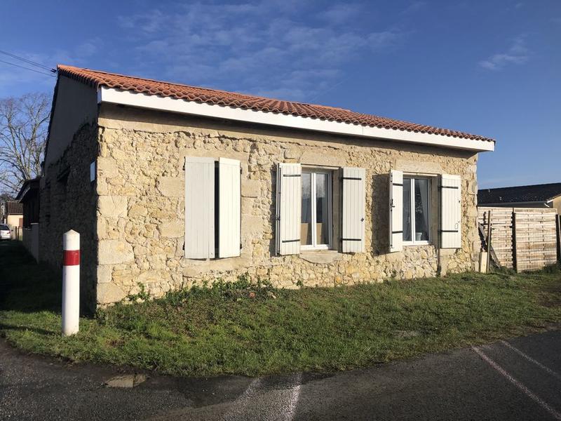 Maison en pierre - 76 m² - 3 pièces