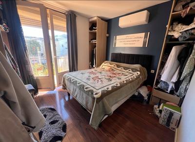 Maison - 221 m² - 10 pièces