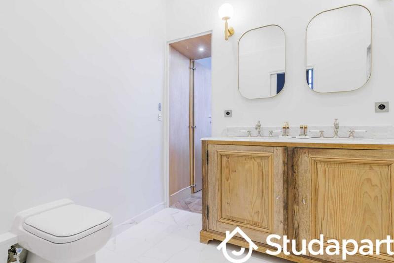 Appartement - 109 m² - 3 pièces