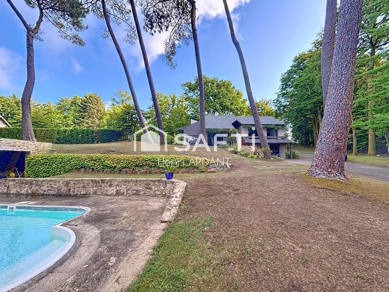 Maison - 110 m² - 5 pièces