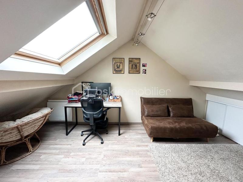 Maison - 95 m² - 5 pièces