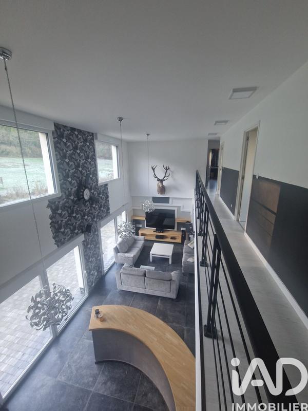 Maison - 515 m² - 16 pièces