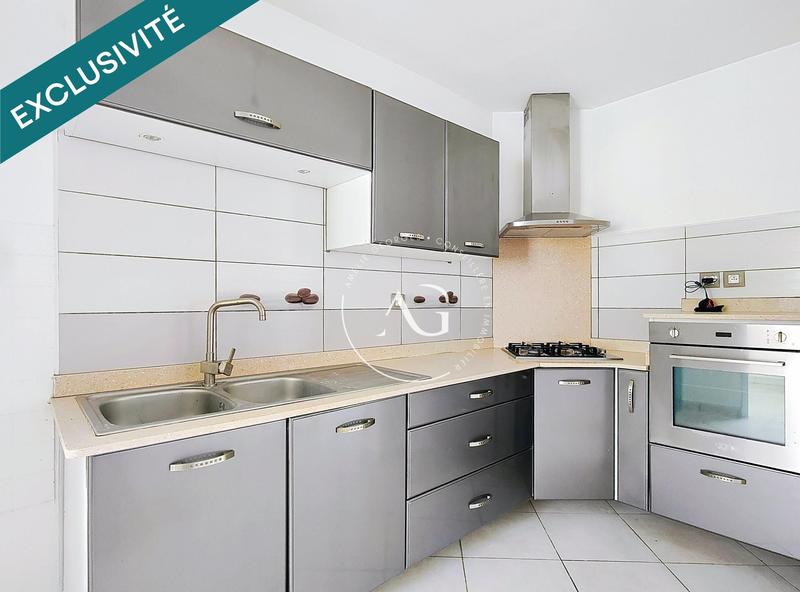 Appartement - 75 m² - 3 pièces