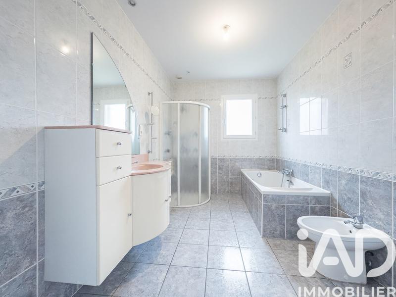 Maison - 118 m² - 4 pièces