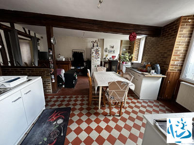 Maison - 95 m² - 4 pièces