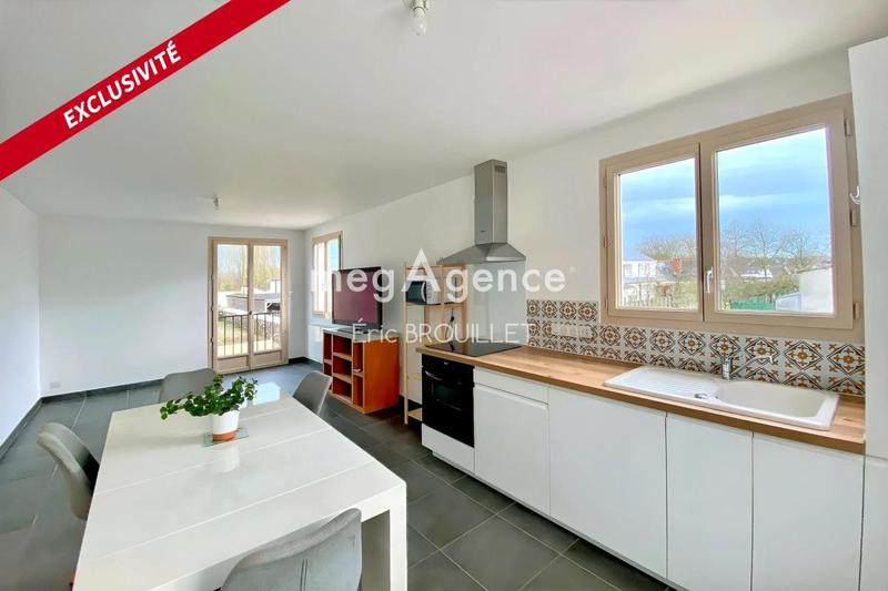 Maison - 88 m² - 4 pièces