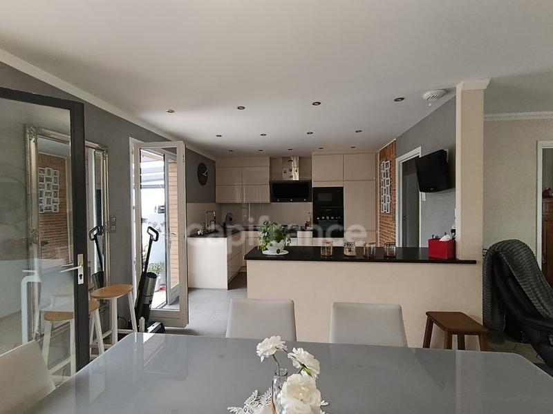 Maison - 126 m² - 5 pièces