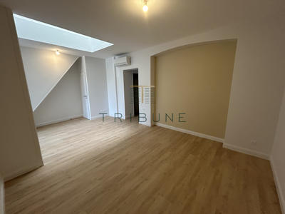 Appartement - 95 m² - 3 pièces