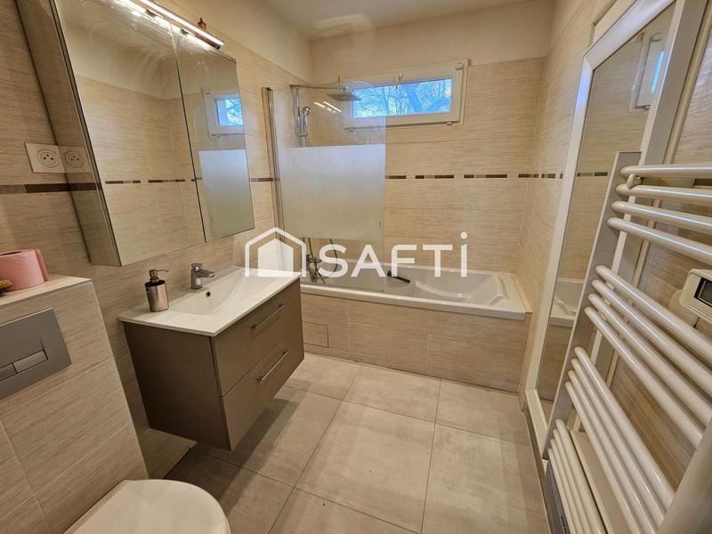 Maison - 95 m² - 4 pièces