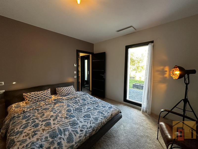 Maison contemporaine - 163 m² - 5 pièces