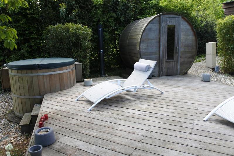 Propriété - 300 m² - 10 pièces