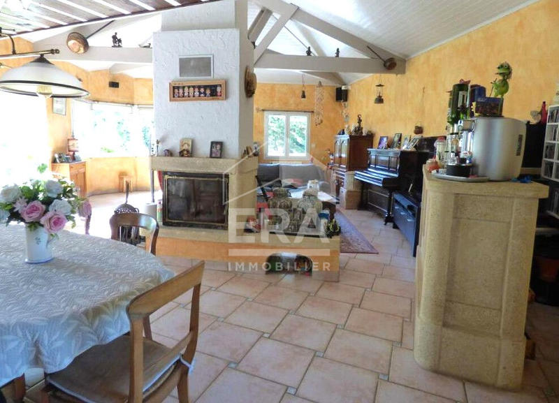 Maison - 168 m² - 6 pièces