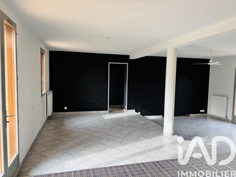 Maison - 150 m² - 9 pièces