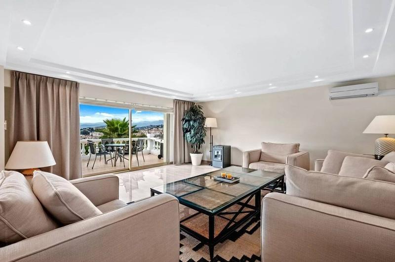 Villa - 250 m² - 7 pièces