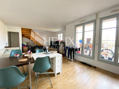 Appartement - 100 m² - 4 pièces