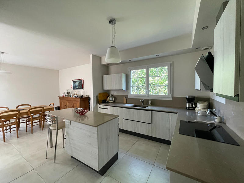 Maison - 160 m² - 7 pièces