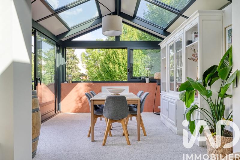 Maison - 150 m² - 7 pièces