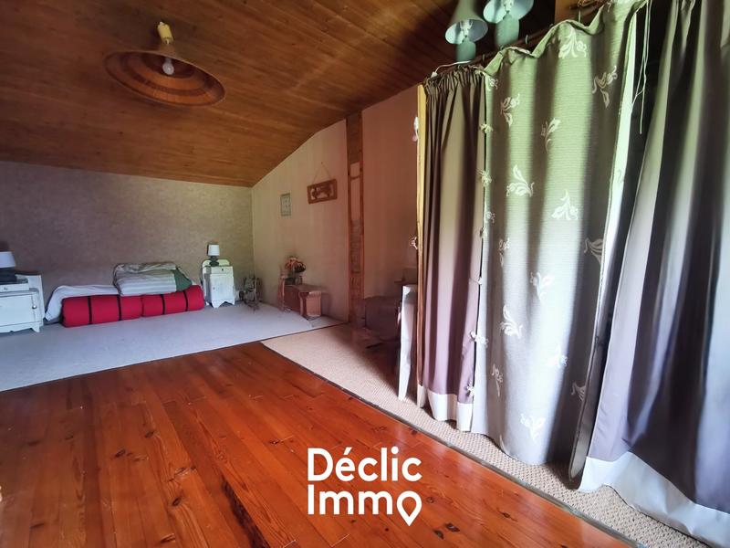 Maison en pierre - 111 m² - 5 pièces