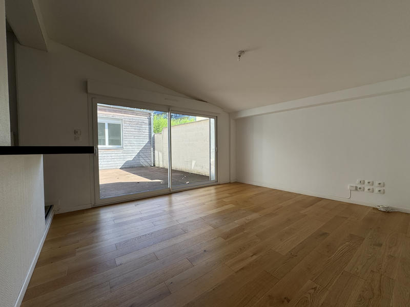 Appartement - 79 m² - 5 pièces
