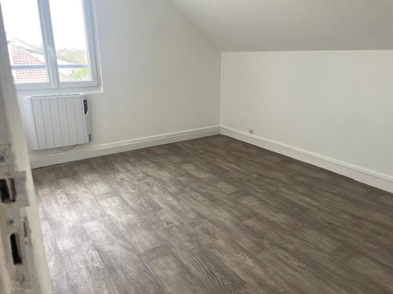 Appartement - 81 m² - 5 pièces