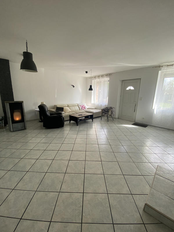 Maison - 106 m² - 5 pièces