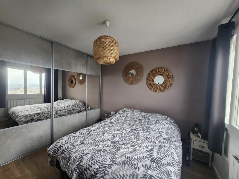 Appartement - 60 m² - 4 pièces