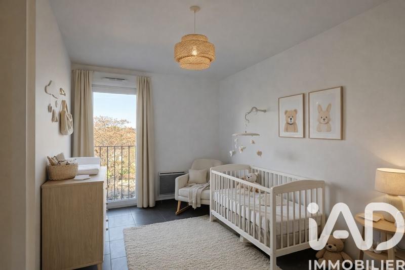 Appartement - 70 m² - 3 pièces