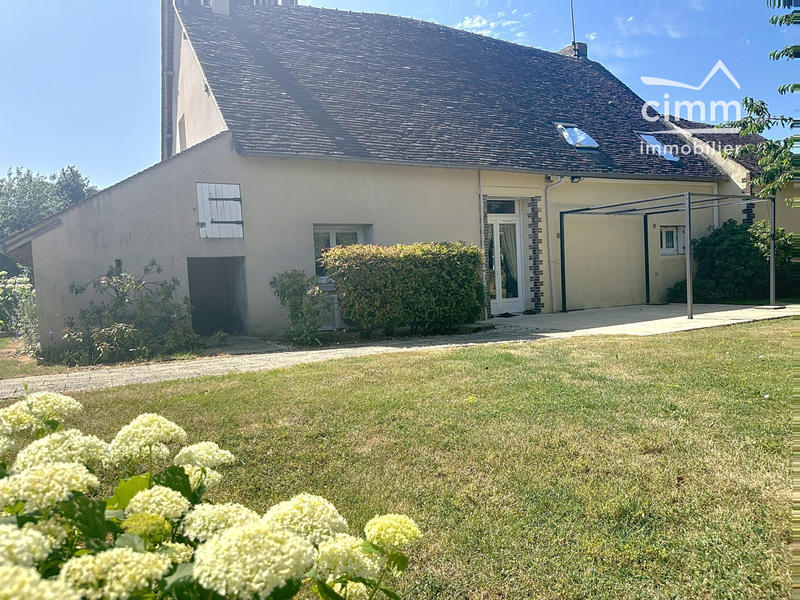 Maison - 154 m² - 8 pièces
