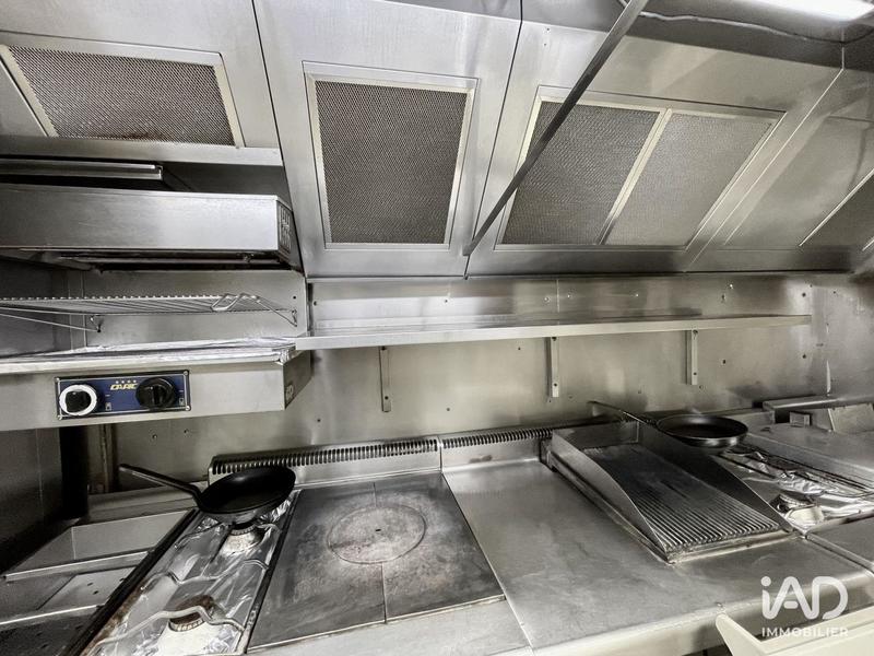 Local commercial - 628 m²