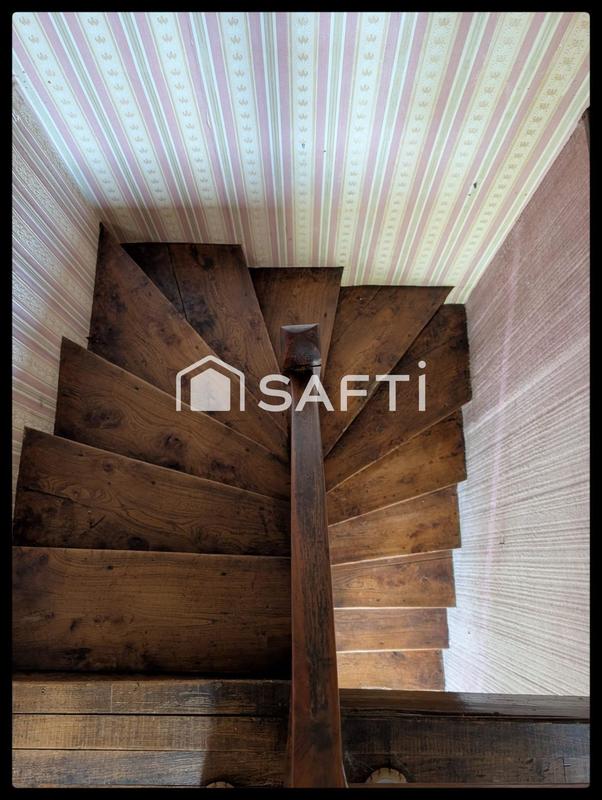 Maison - 90 m² - 4 pièces