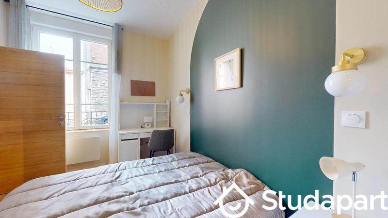 Chambre - 9 m² - 1 pièce