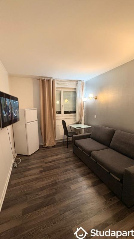 Chambre - 12 m² - 1 pièce