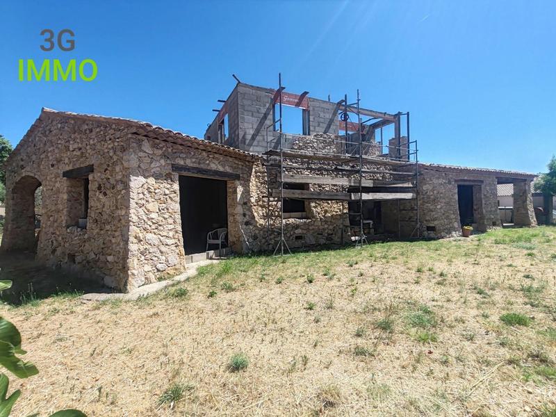 Villa - 250 m² - 5 pièces