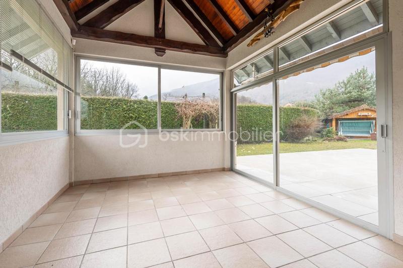 Demeure - 186 m² - 6 pièces