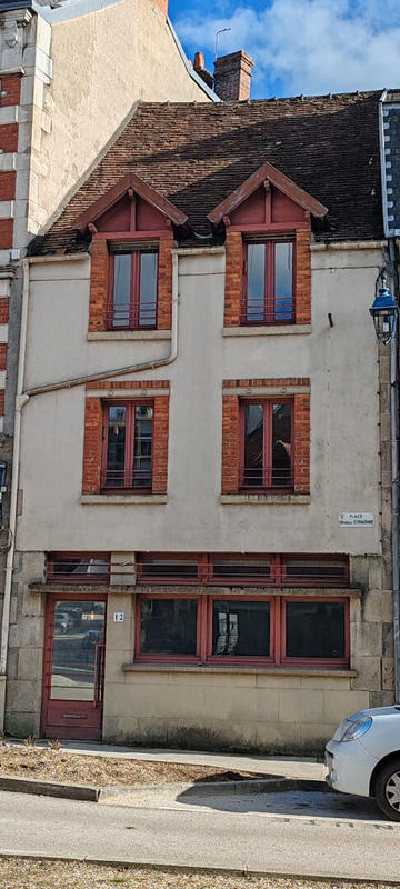 Maison - 85 m² - 4 pièces