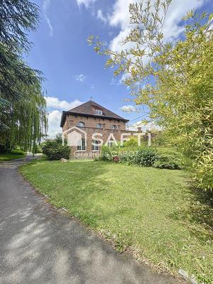 Maison de maîtres - 352 m² - 8 pièces