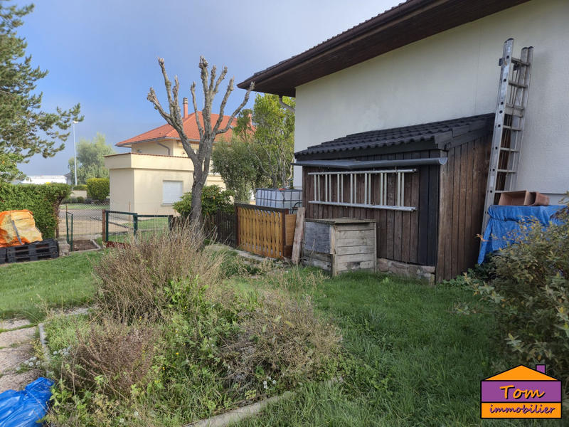 Maison traditionnelle - 98 m² - 4 pièces