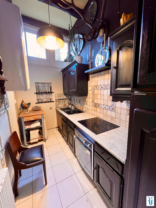 Appartement - 100 m² - 4 pièces