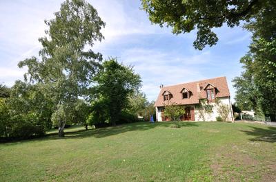 Maison - 296 m² - 8 pièces