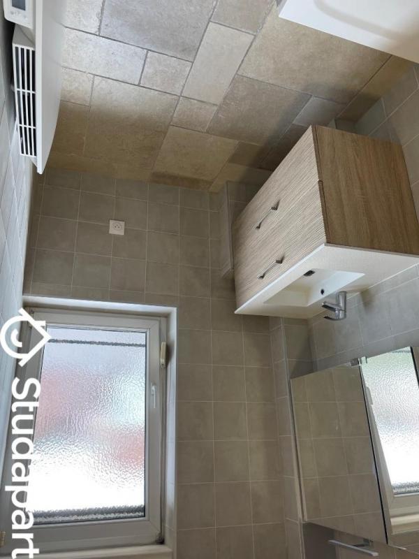 Chambre - 13 m² - 1 pièce